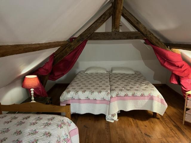Saint-Michel  Le Petit Chateau الغرفة الصورة